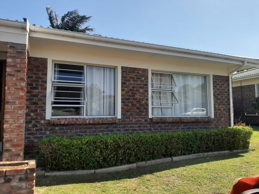 2 Bedroom Property for Sale in Abbotsford Eastern Cape